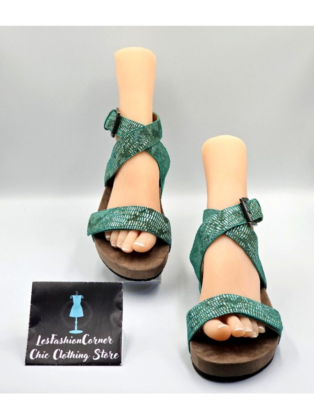 NWOB Revitalign Women's Green Lizard Swell Comfort Strap Sandal Sz 10 2461 - Picture 2 of 16